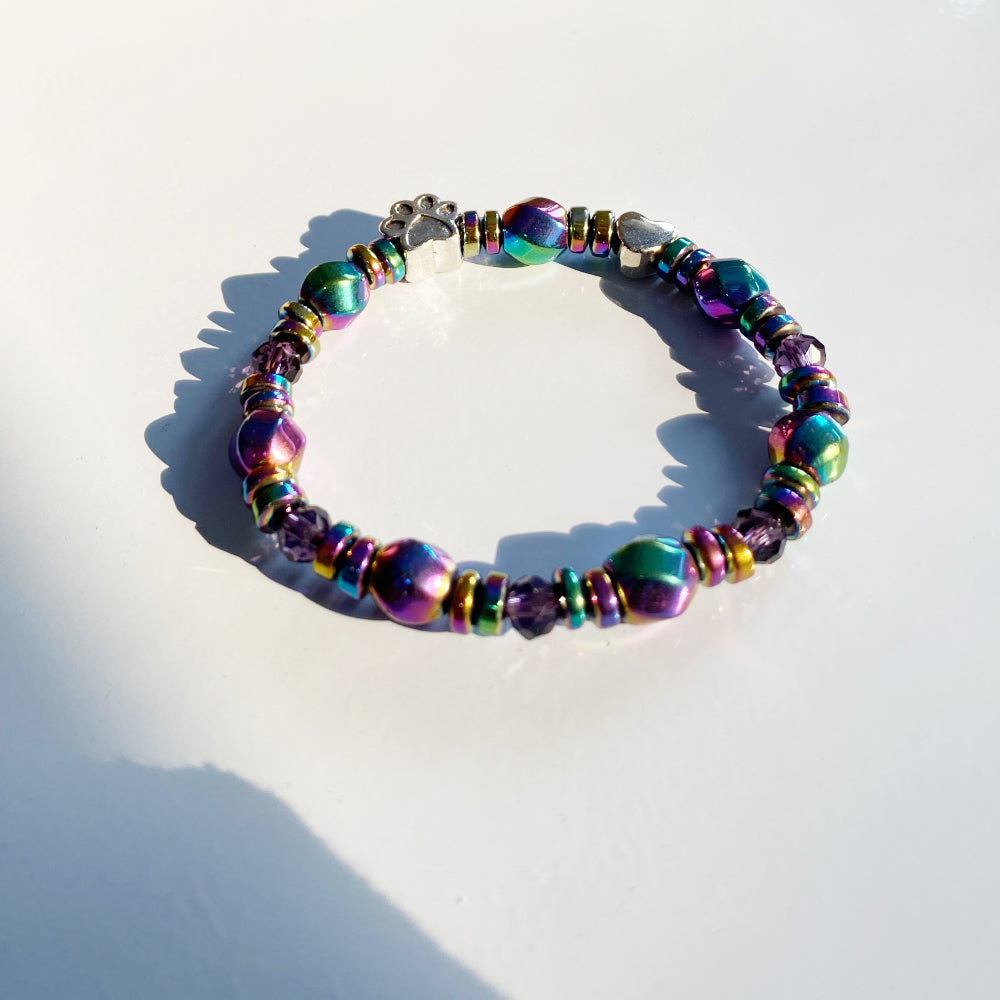 Pulsera Magnética con Charm de Huella de Patas