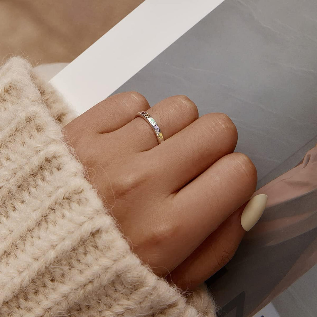 Anillo de Plata de Ley con Diseño de Huella