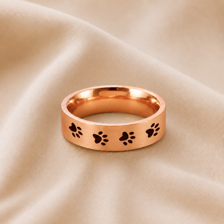 Anillo de Huella de Patas Hecho a Mano en Acero Inoxidable
