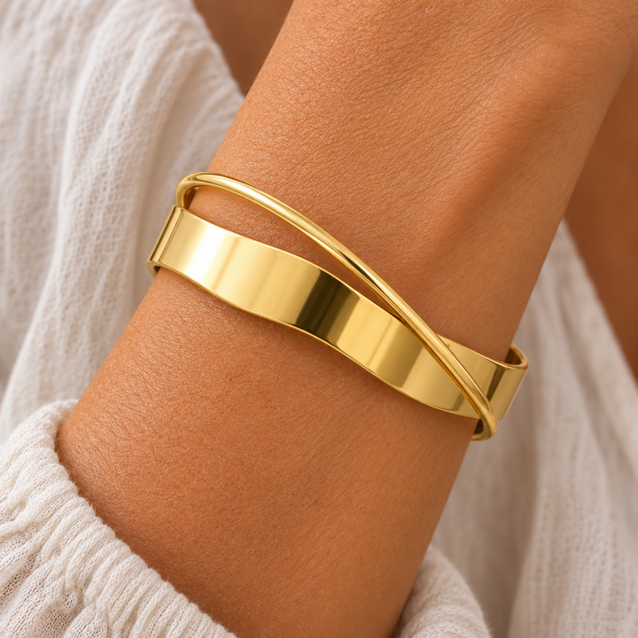 Pulsera Dorada Clásica
