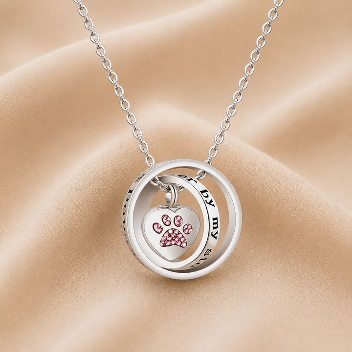 "Ya No A Mi Lado, Siempre En Mi Corazón" – Collar de Urna de Acero Inoxidable con Huella