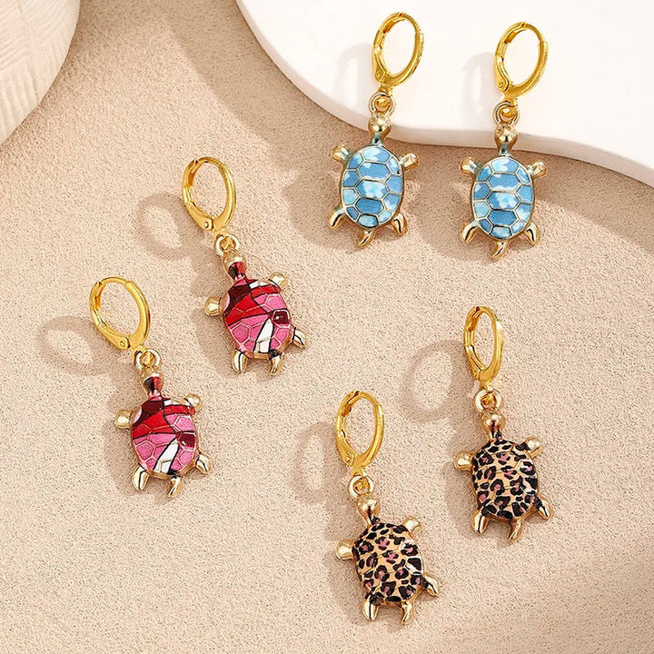 Pendientes Huggie de Tortuga Marina con Encanto Oceánico