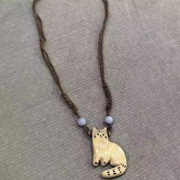 Collar con Colgante de Estrella de Gato Vintage