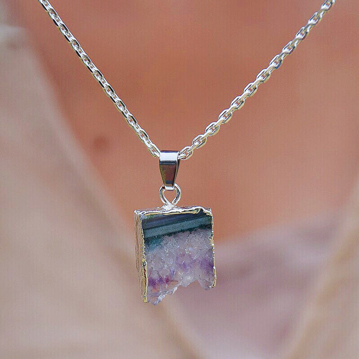Collar con Colgante de Amatista