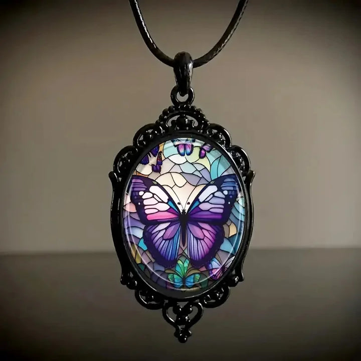 Collar con Colgante de Mariposa y Cristal Púrpura