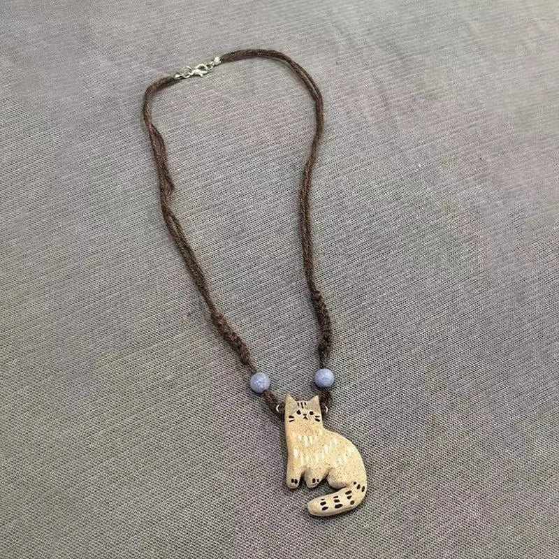 Collar con Colgante de Estrella de Gato Vintage