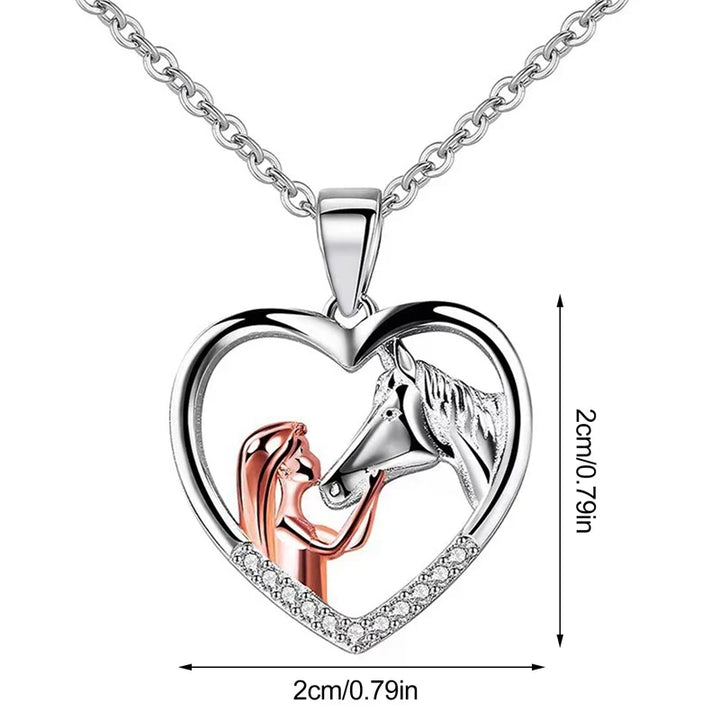 Hermosa Collar de Corazón de Circonita de Niña y Caballo