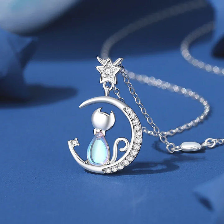 Collar de Plata Esterlina con Gato y Luna
